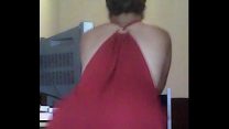 Esposa vagabunda dançando funk de vestido vermelho